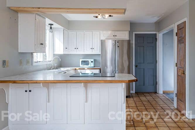 118 Laurel Road Arden, NC 28704 - Photo 12 of 44 Gallery Image 12