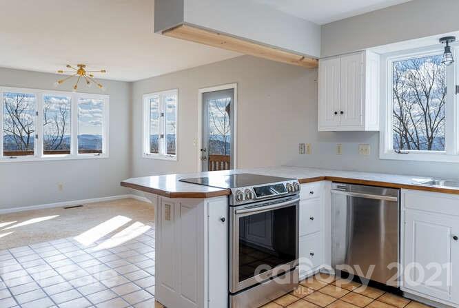 118 Laurel Road Arden, NC 28704 - Photo 14 of 44 Gallery Image 14