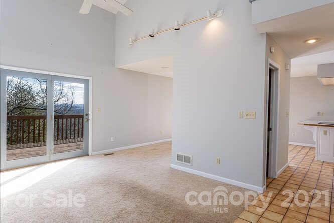 118 Laurel Road Arden, NC 28704 - Photo 9 of 44 Gallery Image 9