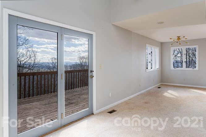 118 Laurel Road Arden, NC 28704 - Photo 10 of 44 Gallery Image 10