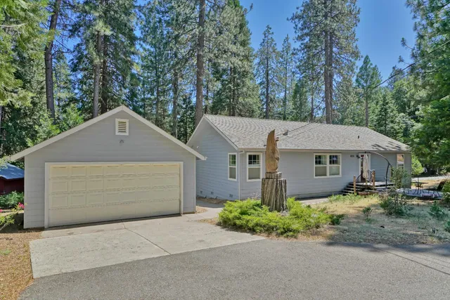 $399,900 | 6230 Dolly Varden Lane, Pollock Pines, CA 95726