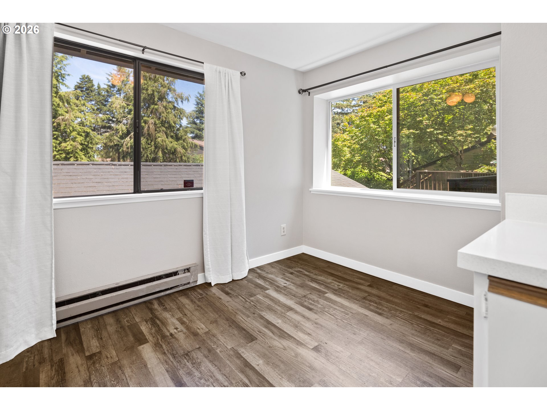 14822 Southwest 109th Avenue Portland, OR 97224 - Photo 12 of 30 Kitchen/Nook