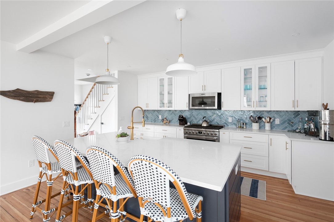 69 Connection Street Newport, RI 02840 - Photo 16 of 38