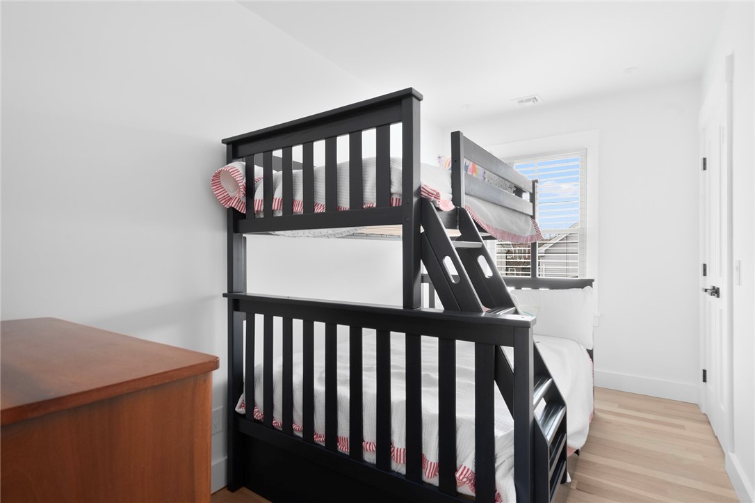 69 Connection Street Newport, RI 02840 - Photo 26 of 38