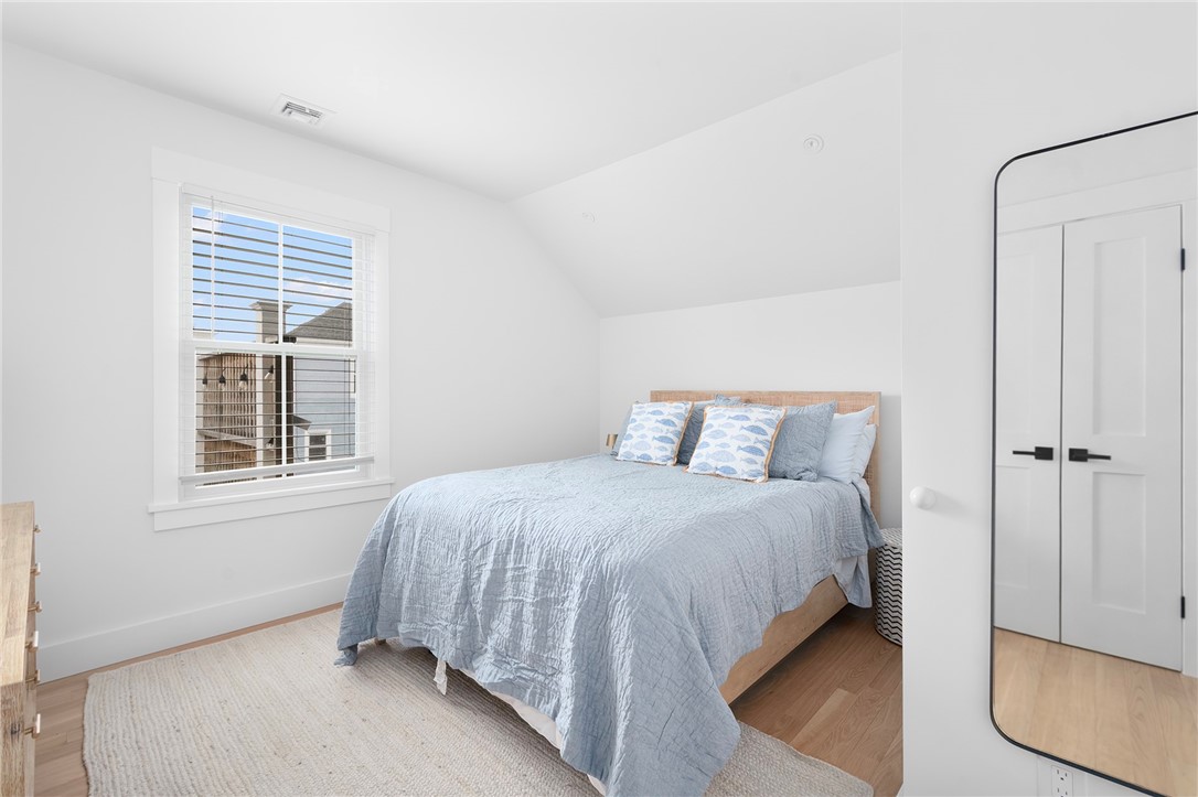 69 Connection Street Newport, RI 02840 - Photo 33 of 38