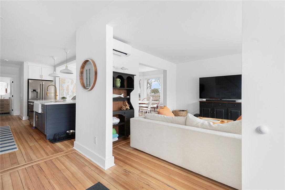 69 Connection Street Newport, RI 02840 - Photo 6 of 38