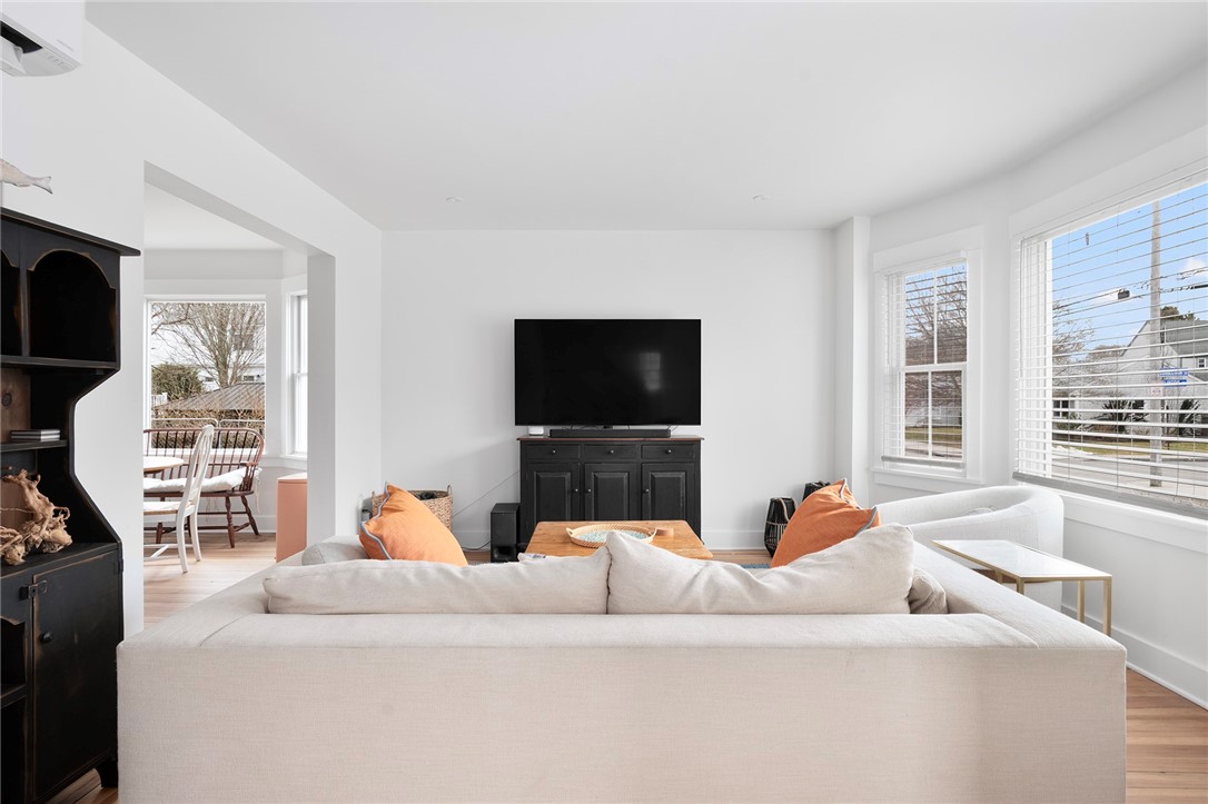 69 Connection Street Newport, RI 02840 - Photo 7 of 38