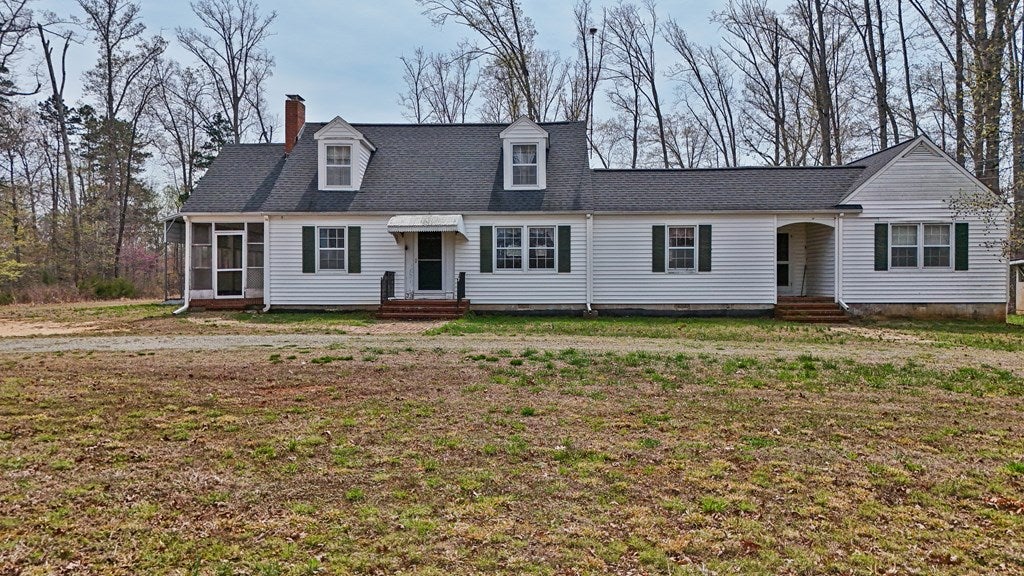 1324 Noblin Farm Road Clarksville, VA 23927 - Photo 2 of 37 Gallery Image 2
