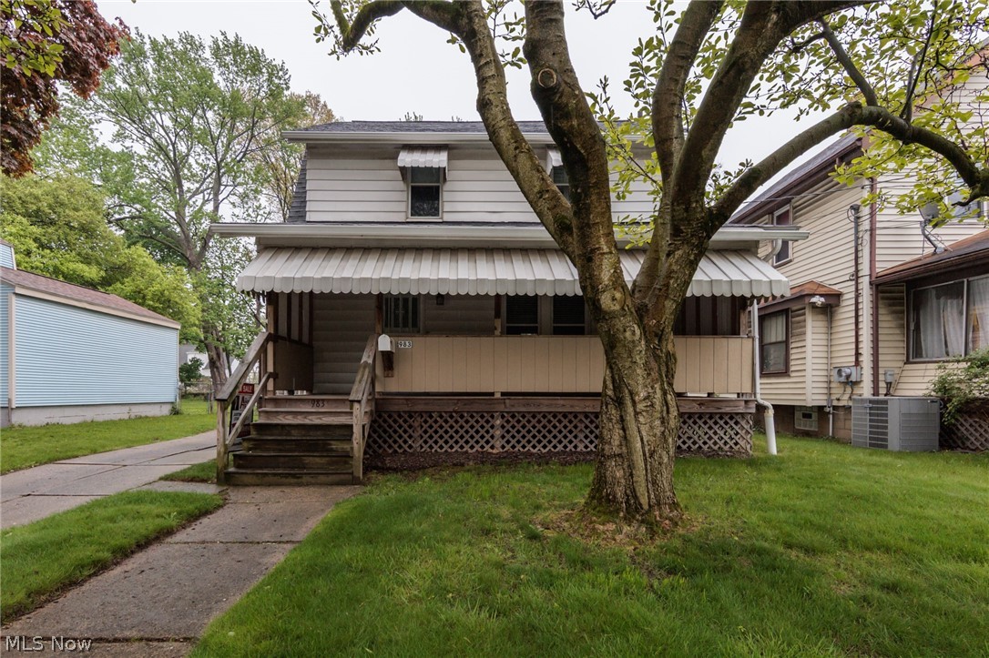 983 Dan Street Akron, OH 44310 - Photo 1 of 46