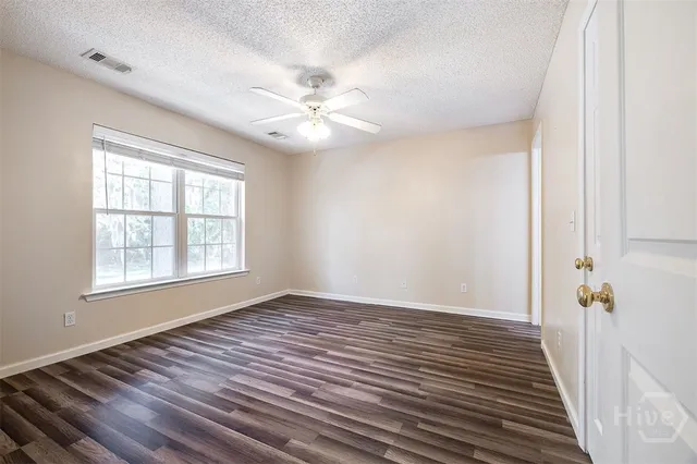 $196,000 | 310 Tibet Avenue, Unit 52, Savannah, GA 31406