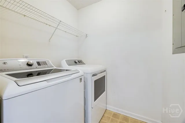 $196,000 | 310 Tibet Avenue, Unit 52, Savannah, GA 31406