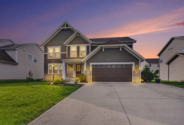 $483,900 | 121 Robinette Street, Pickerington, OH 43147