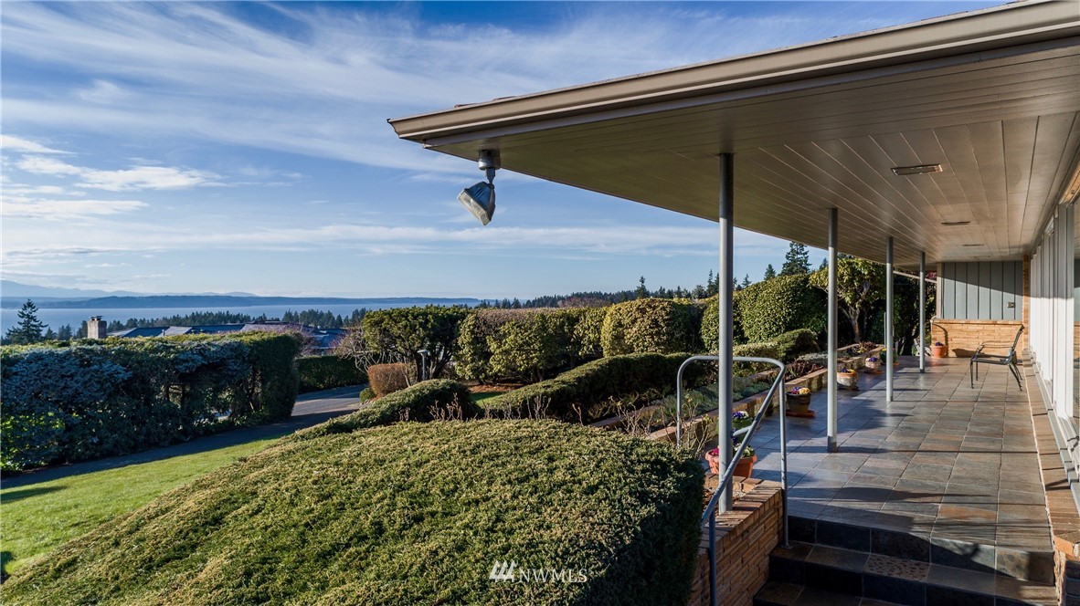 18344 Ridgefield Road Northwest Shoreline, WA 98177 - Photo 7 of 25 Gallery Image 7