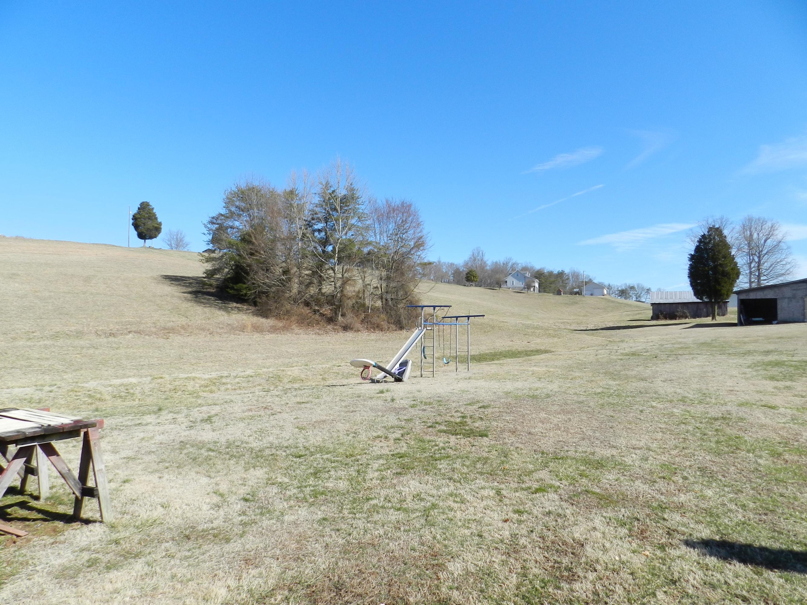 5156 Hickory Valley Road Heiskell, TN 37754 - Photo 34 of 40 048