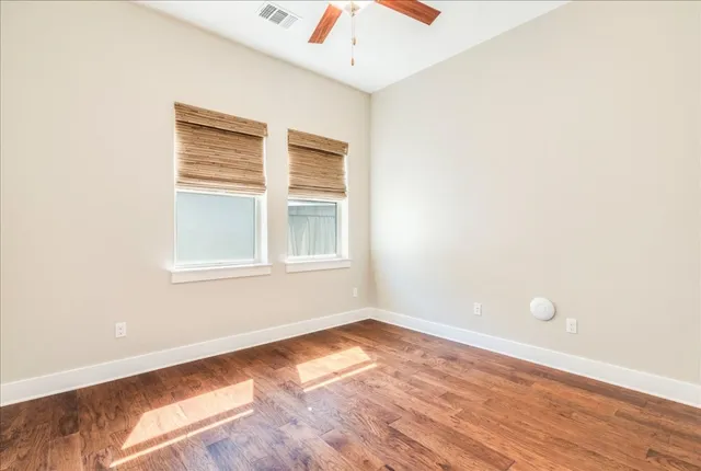 $4,550 | 13518 Galleria Circle, Austin, TX 78738