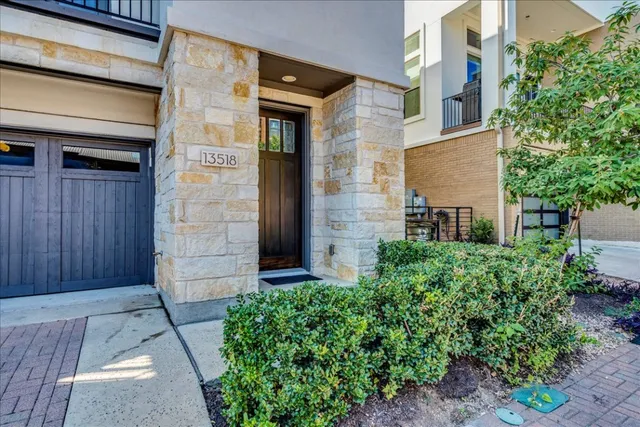 $4,550 | 13518 Galleria Circle, Austin, TX 78738