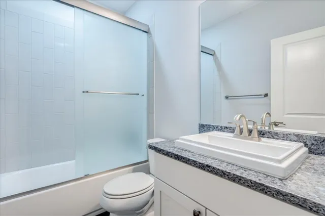 $4,550 | 13518 Galleria Circle, Austin, TX 78738