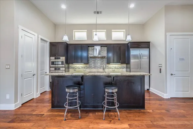 $4,550 | 13518 Galleria Circle, Austin, TX 78738