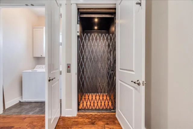 $4,550 | 13518 Galleria Circle, Austin, TX 78738