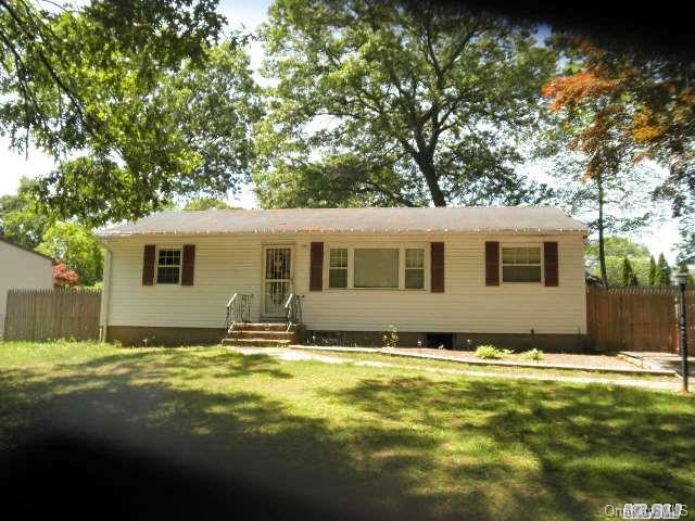 204 Wood Road Centereach, NY 11720 - Photo 1 of 1 Gallery Image 1