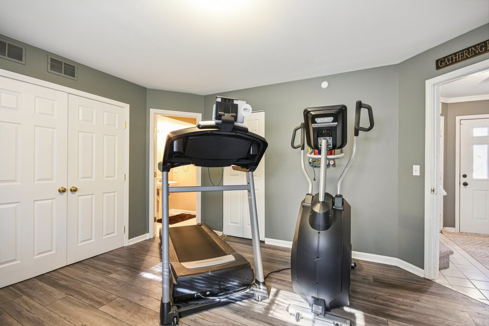 241 East Parallel Street, Unit 1A Palatine, IL 60067 - Photo 17 of 36