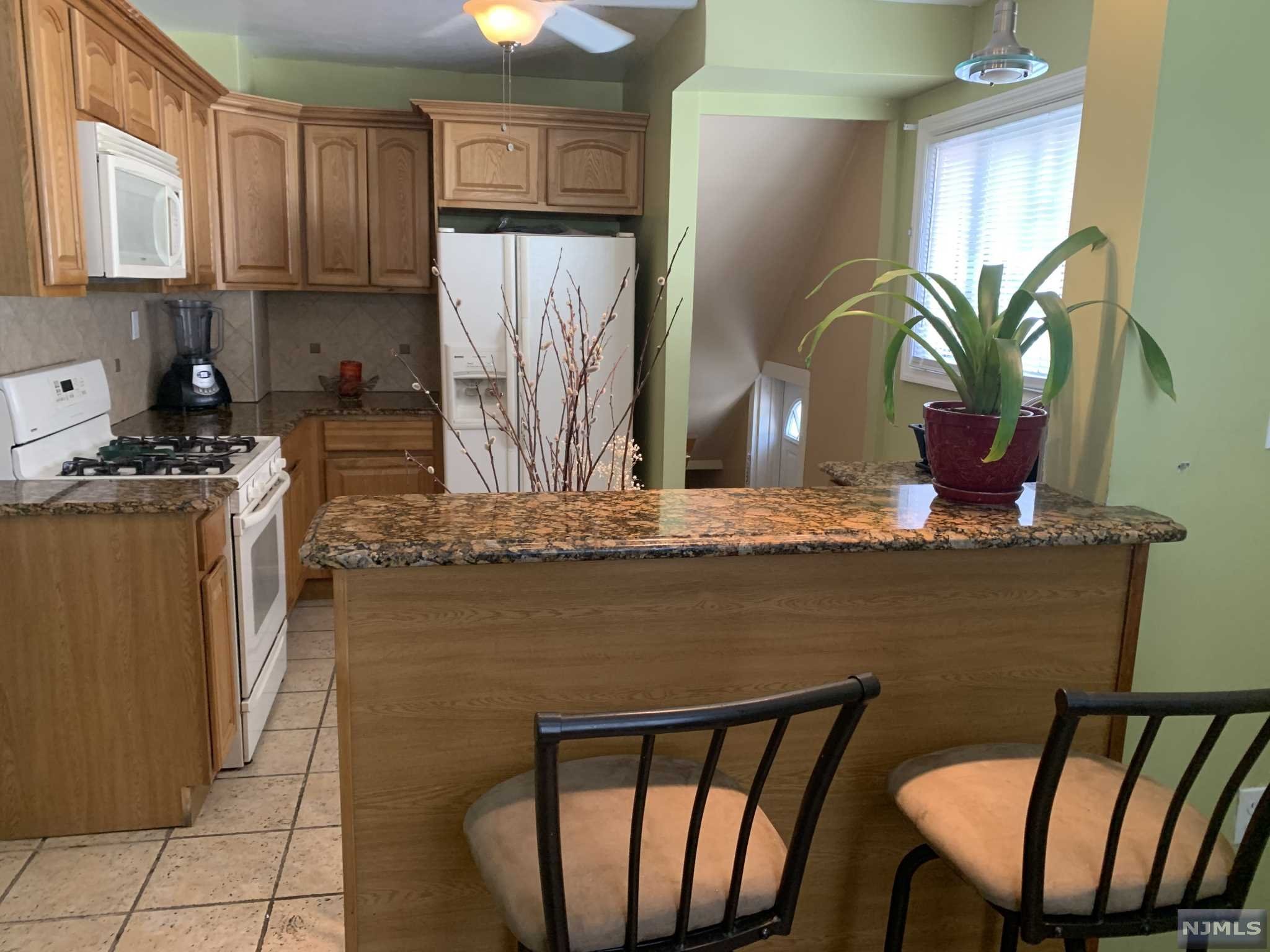 1153 Queen Anne Road Teaneck, NJ 07666 - Photo 10 of 15