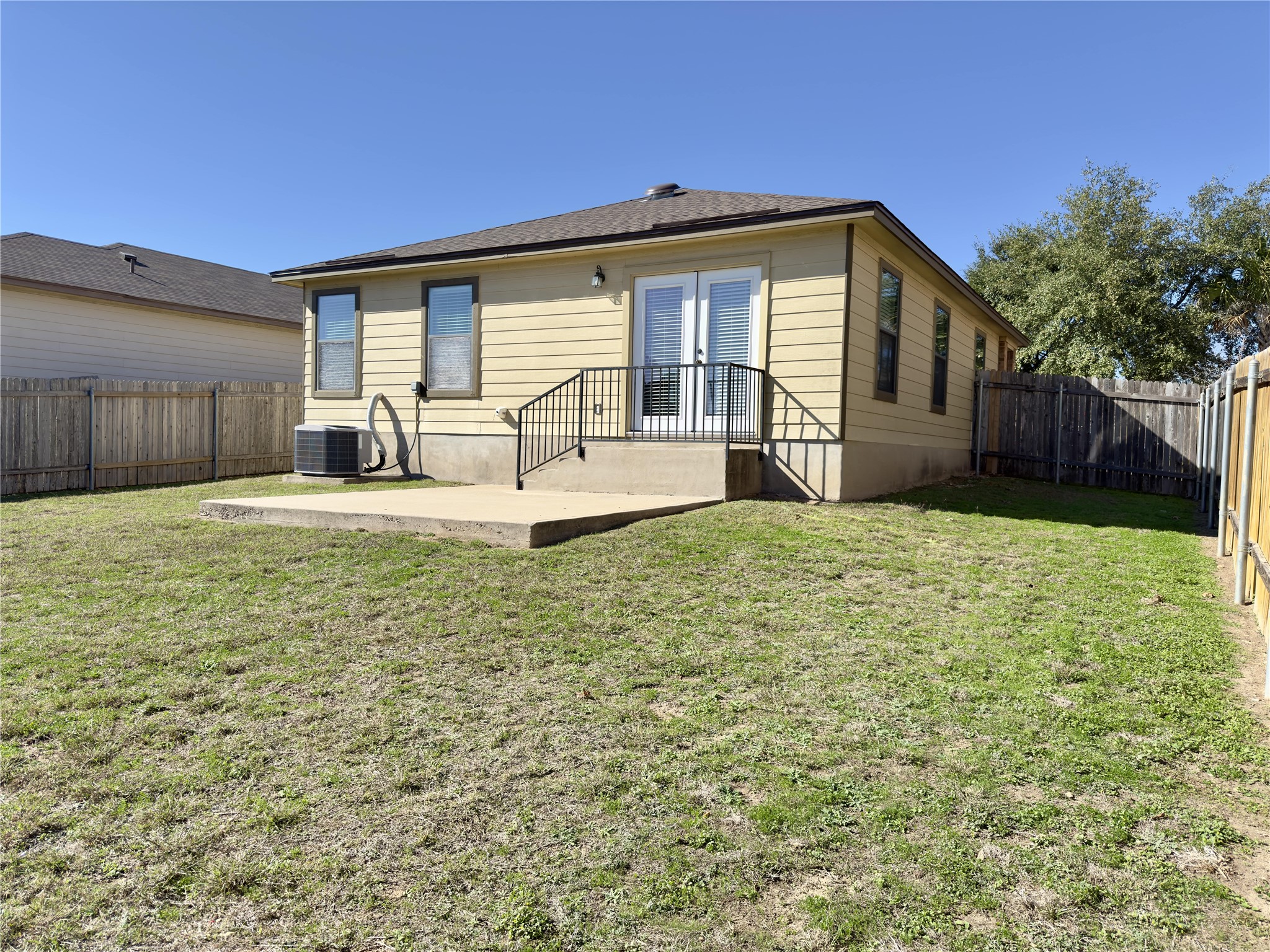 240 New Country Road Kyle, TX 78640 - Photo 19 of 20
