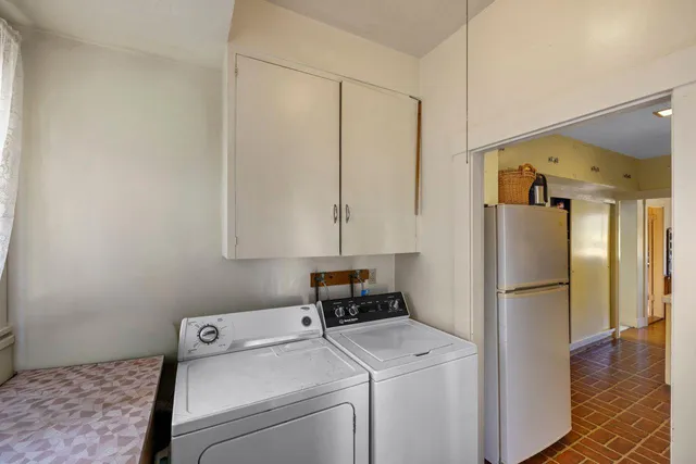 $1,295,000 | 851 Laurel Avenue, Pacific Grove, CA 93950