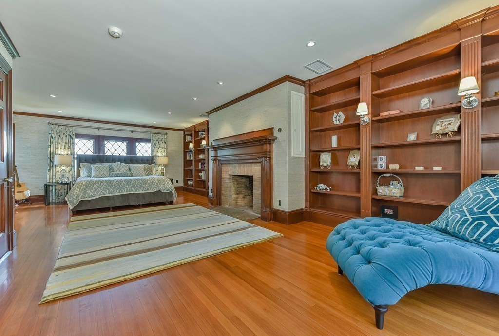 12 Beechcroft Road Newton, MA 02458 - Photo 16 of 21