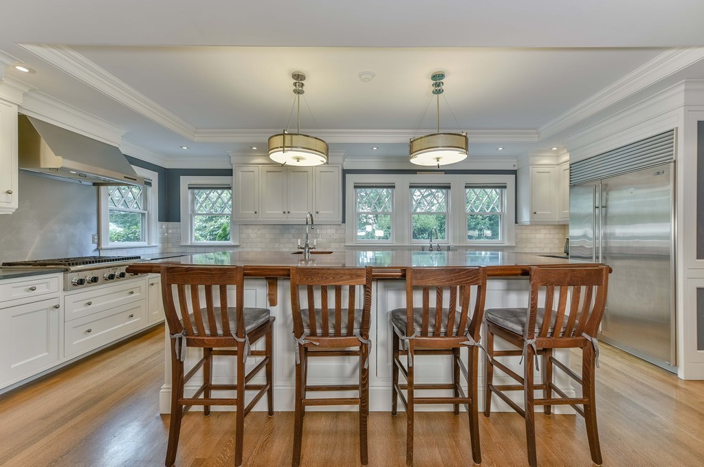 12 Beechcroft Road Newton, MA 02458 - Photo 6 of 21