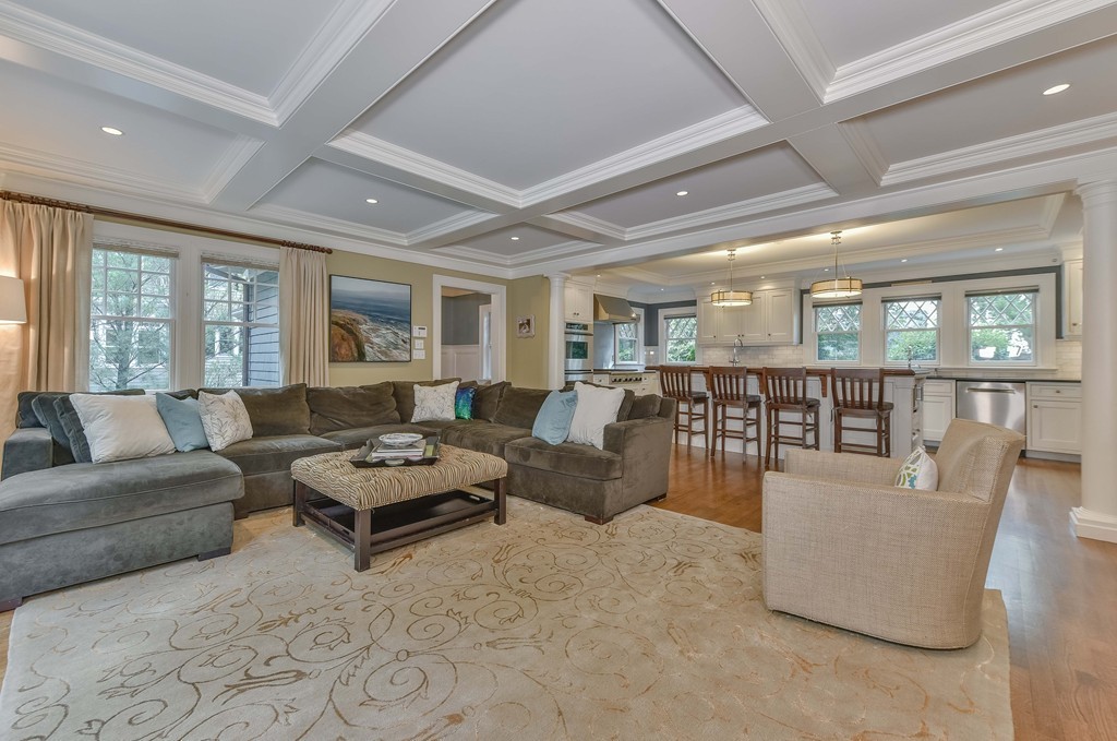 12 Beechcroft Road Newton, MA 02458 - Photo 7 of 21