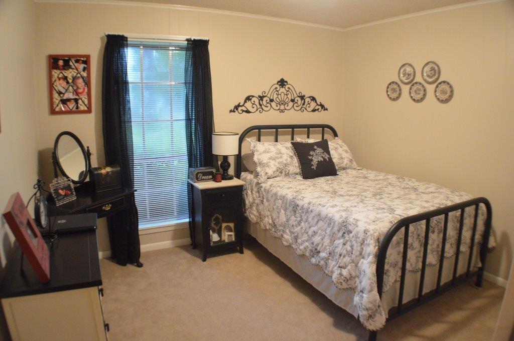 1105 Hooper Road Pineville, LA 71360 - Photo 9 of 12 Gallery Image 9