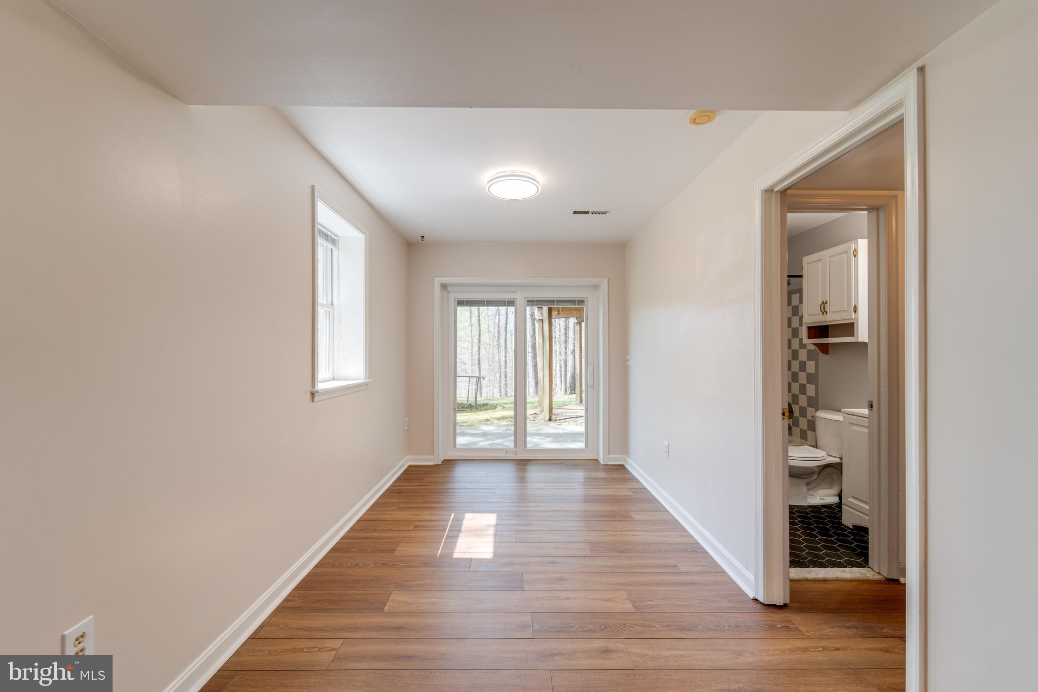 8232 Honeysuckle Road Manassas, VA 20112 - Photo 51 of 76