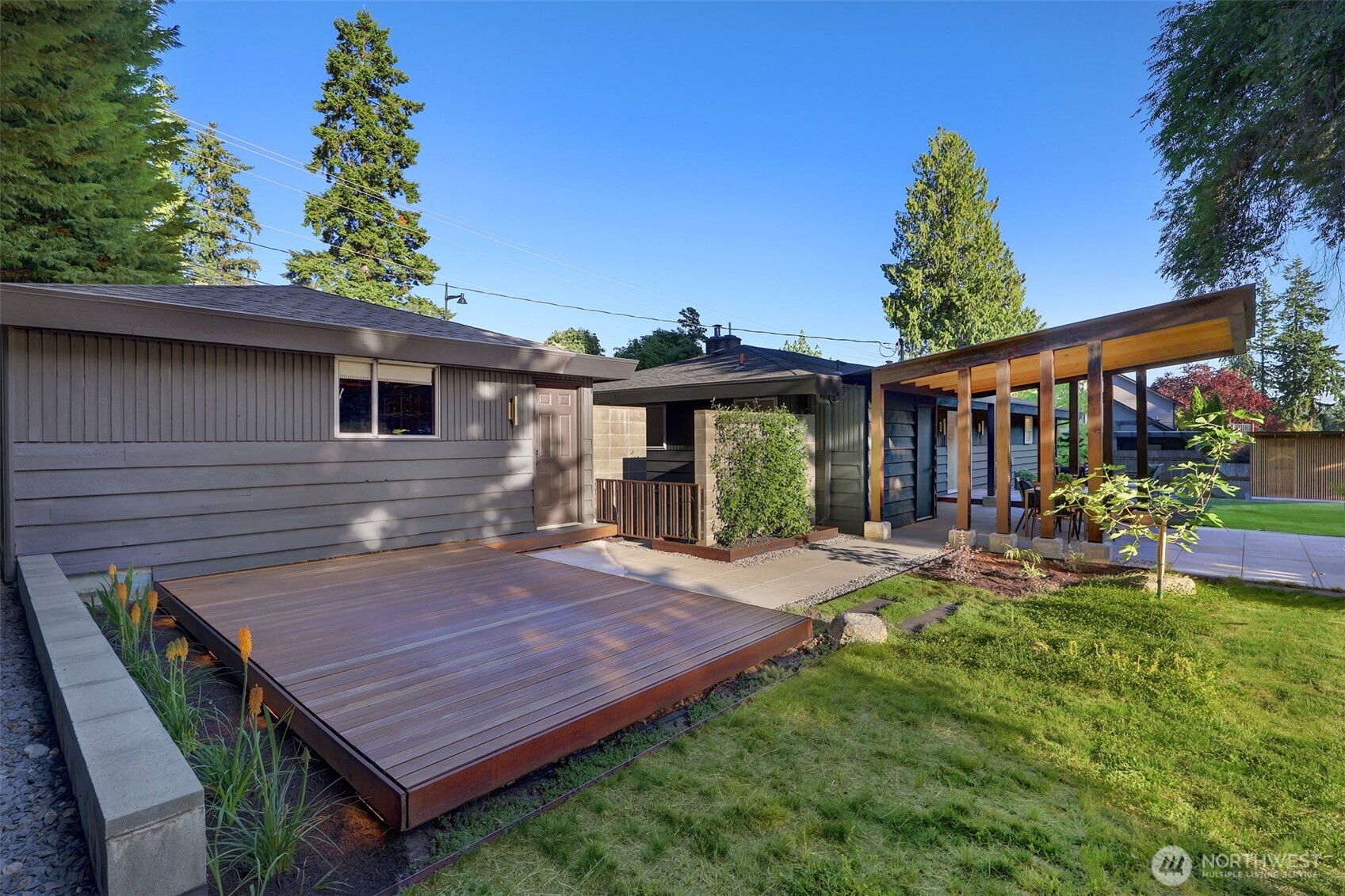 14007 156th Avenue Southeast Renton, WA 98059 - Photo 32 of 37 Gallery Image 32