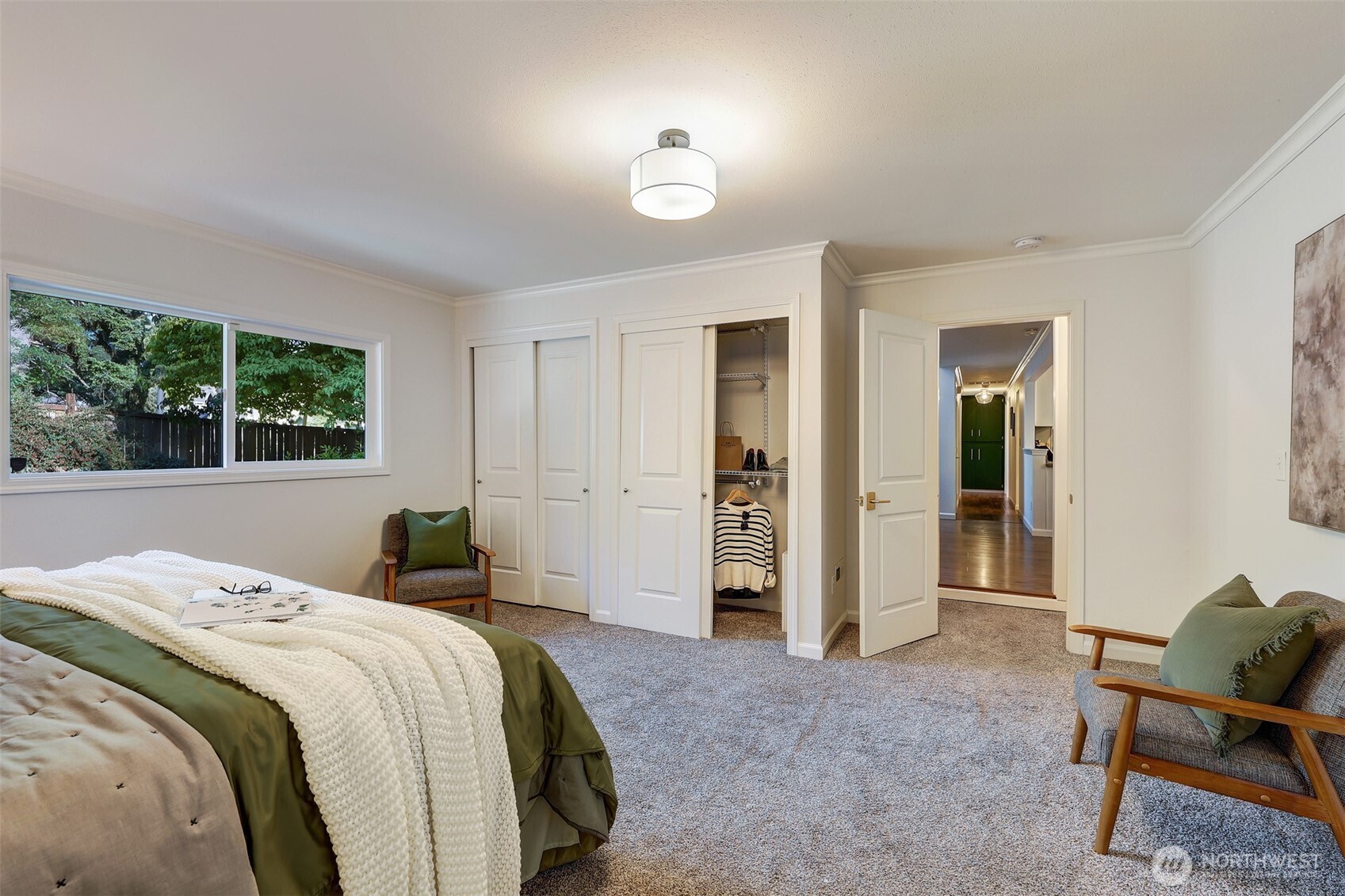 14007 156th Avenue Southeast Renton, WA 98059 - Photo 9 of 37 Gallery Image 9