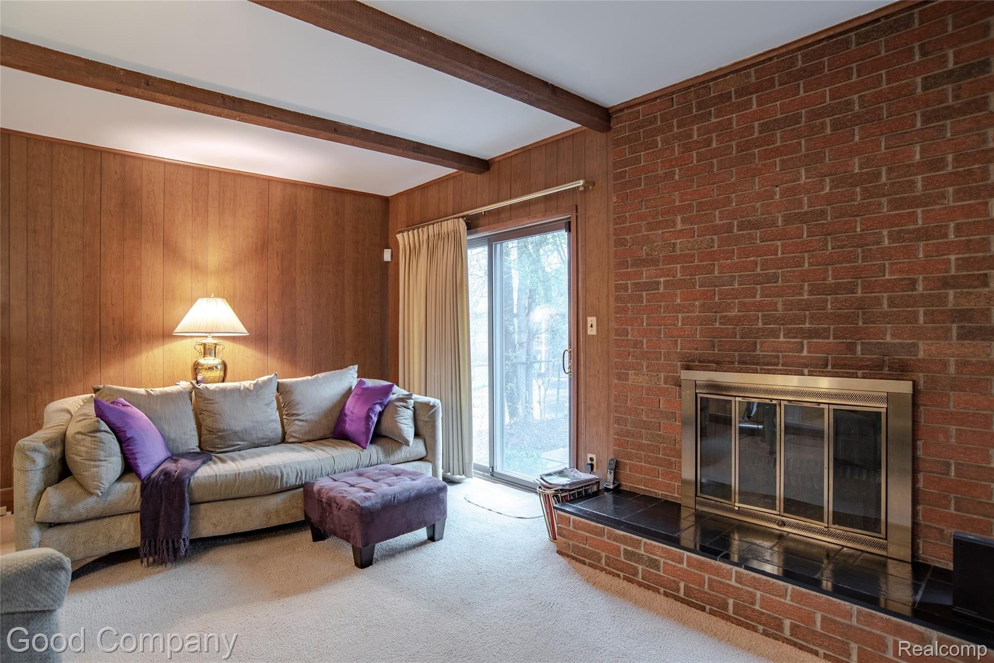 19670 Roslyn Road Detroit, MI 48221 - Photo 16 of 48 DSC_8309-HDR.jpg