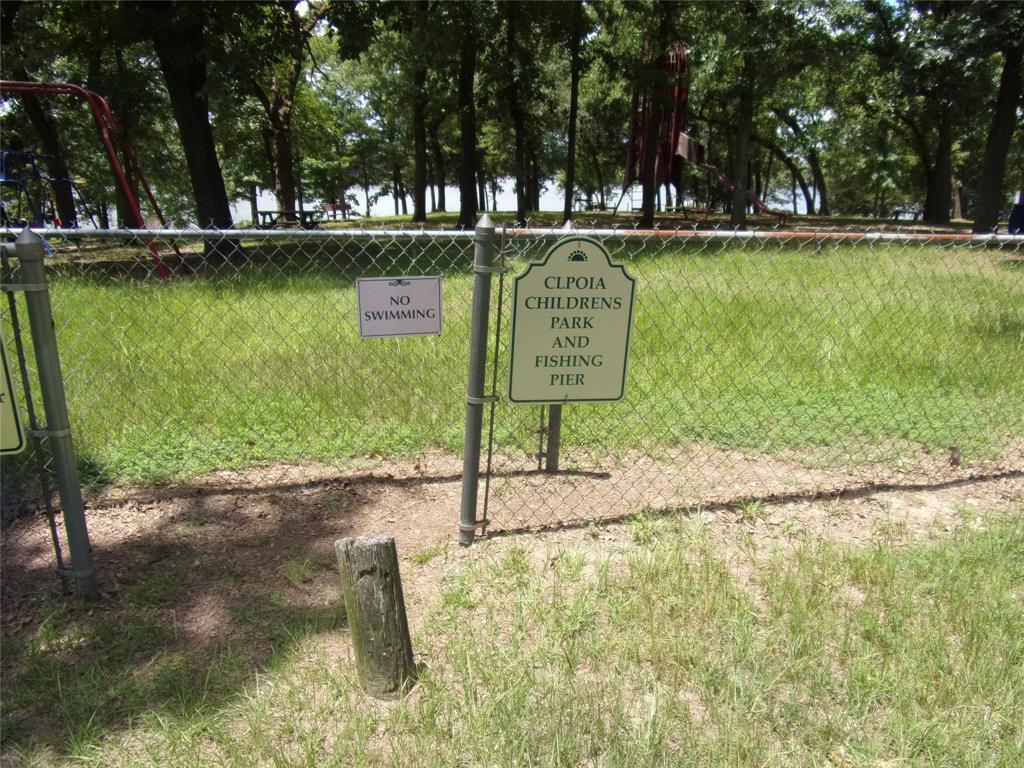 232 Sunny Ridge Murchison, TX 75778 - Photo 6 of 13 a view of a park with large trees
