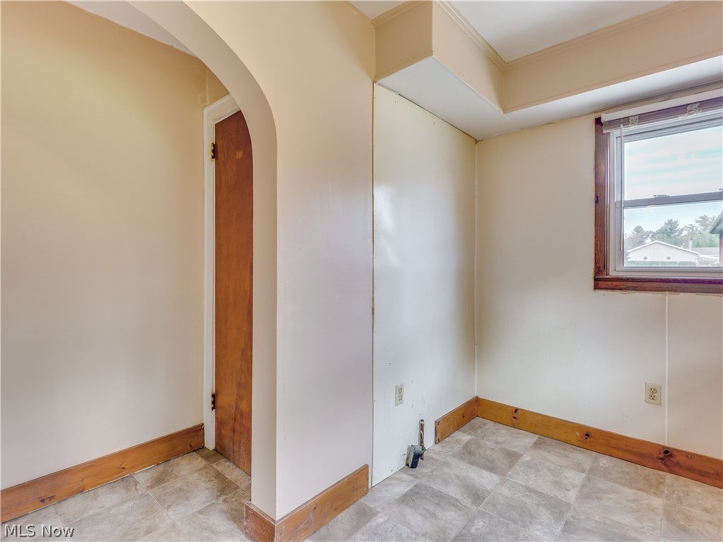 2983 Houston Road Norton, OH 44203 - Photo 10 of 35 Gallery Image 10