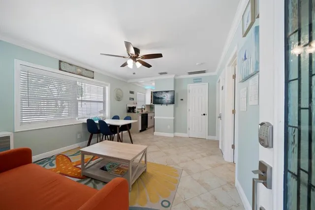 $1,650,000 | 724 Gulf Boulevard, Unit A & B, Indian Rocks Beach, FL 33785