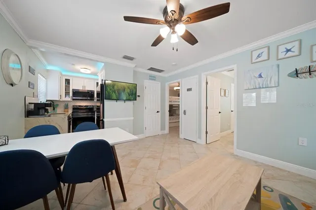 $1,650,000 | 724 Gulf Boulevard, Unit A & B, Indian Rocks Beach, FL 33785