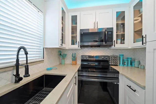 $1,650,000 | 724 Gulf Boulevard, Unit A & B, Indian Rocks Beach, FL 33785