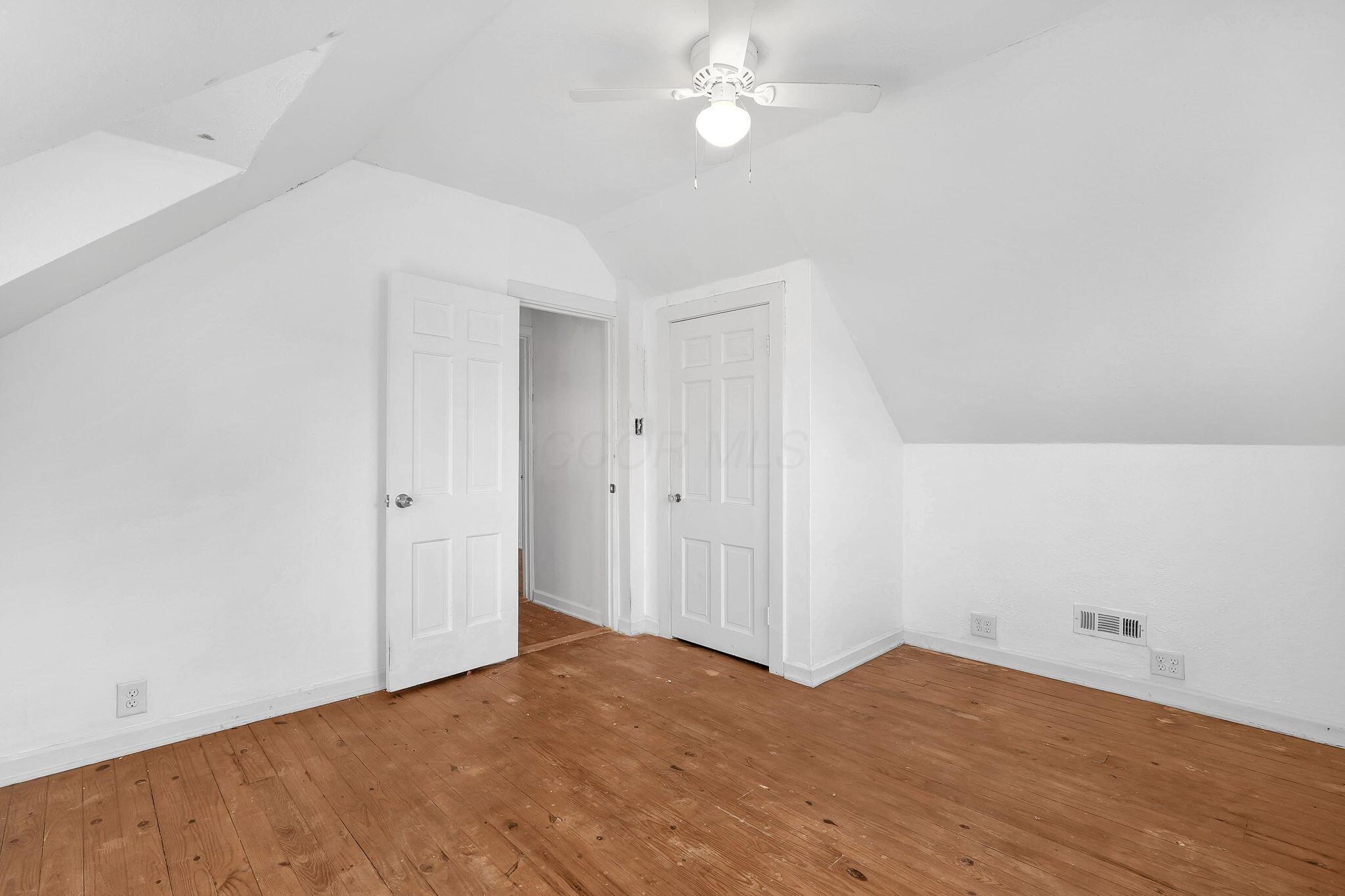 814 Chestershire Road Columbus, OH 43204 - Photo 28 of 51 25-web-or-mls-814-chestershire-rd