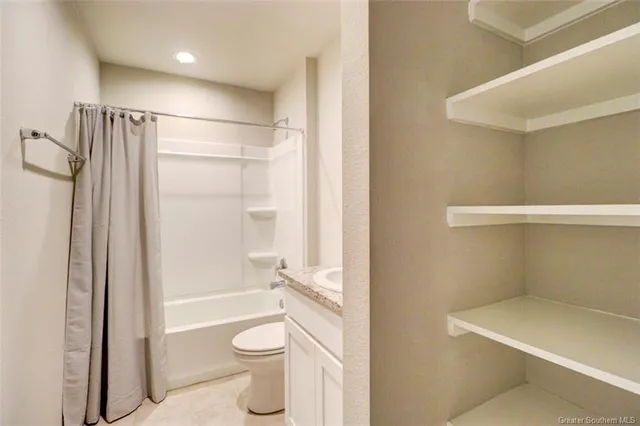 $259,500 | 3745 Barn Owl Drive, Lake Charles, LA 70615