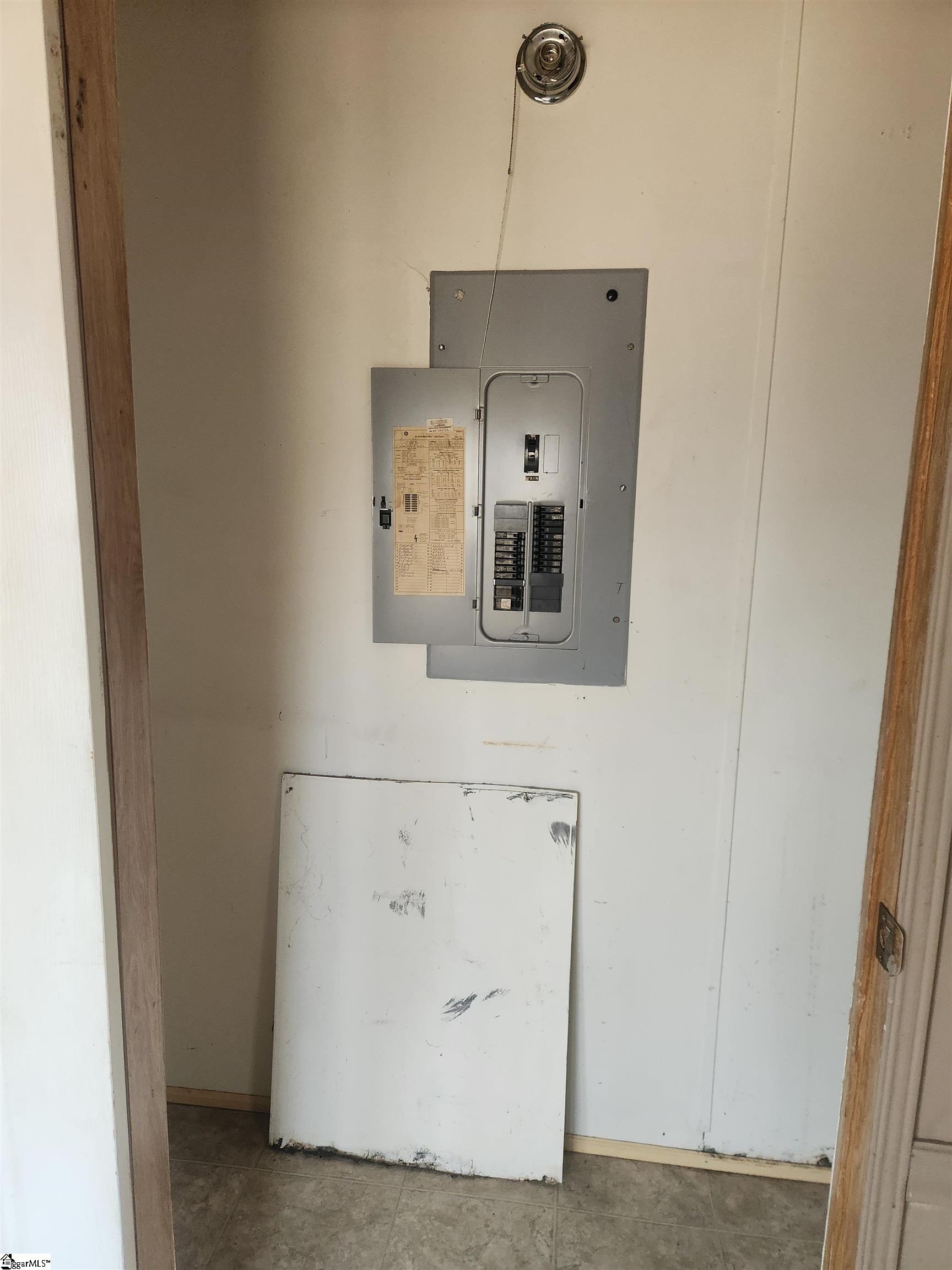 263 Babb Road Campobello, SC 29322 - Photo 13 of 31