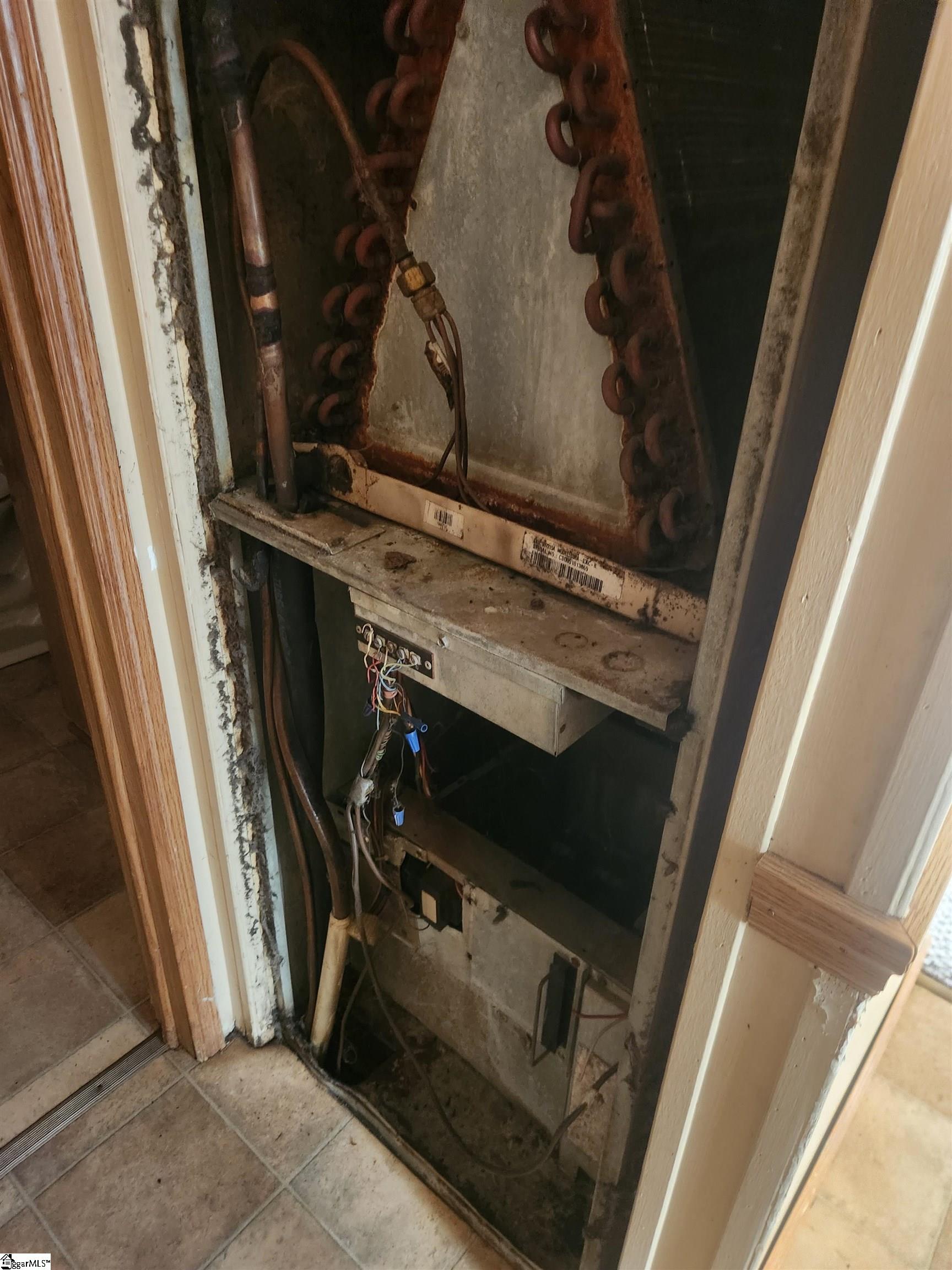 263 Babb Road Campobello, SC 29322 - Photo 14 of 31