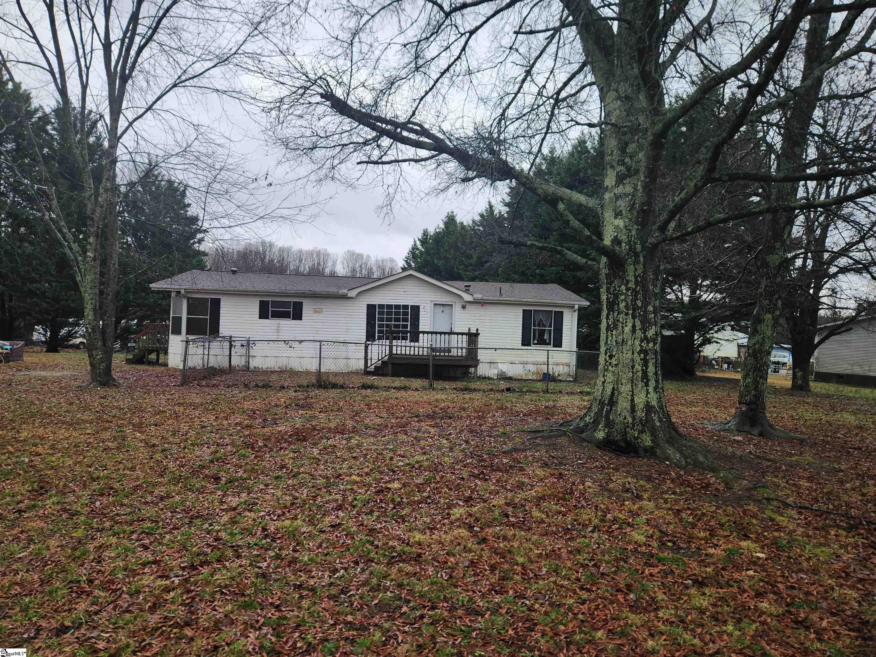 263 Babb Road Campobello, SC 29322 - Photo 19 of 31