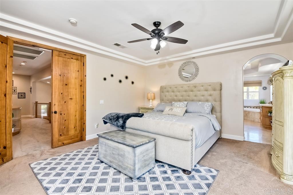 843 Requeza Street Encinitas, CA 92024 - Photo 11 of 22 Gallery Image 11
