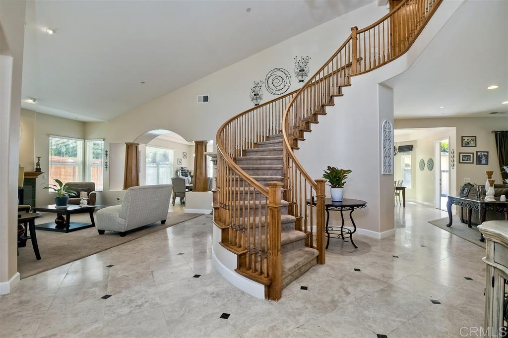 843 Requeza Street Encinitas, CA 92024 - Photo 3 of 22 Gallery Image 3