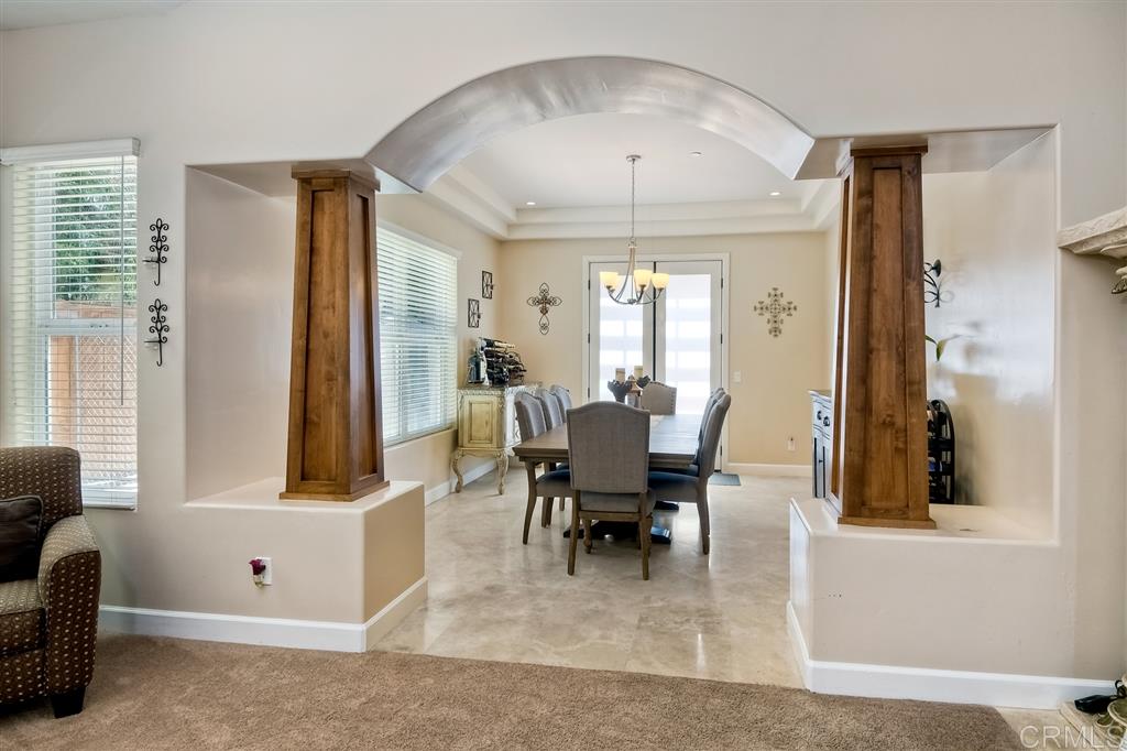 843 Requeza Street Encinitas, CA 92024 - Photo 5 of 22 Gallery Image 5