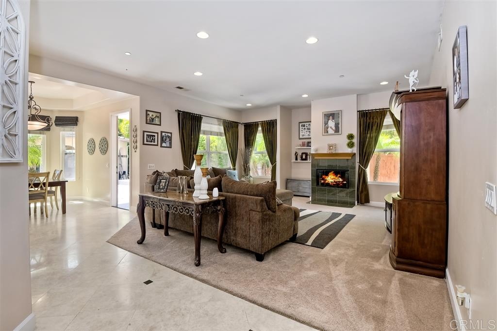 843 Requeza Street Encinitas, CA 92024 - Photo 7 of 22 Gallery Image 7